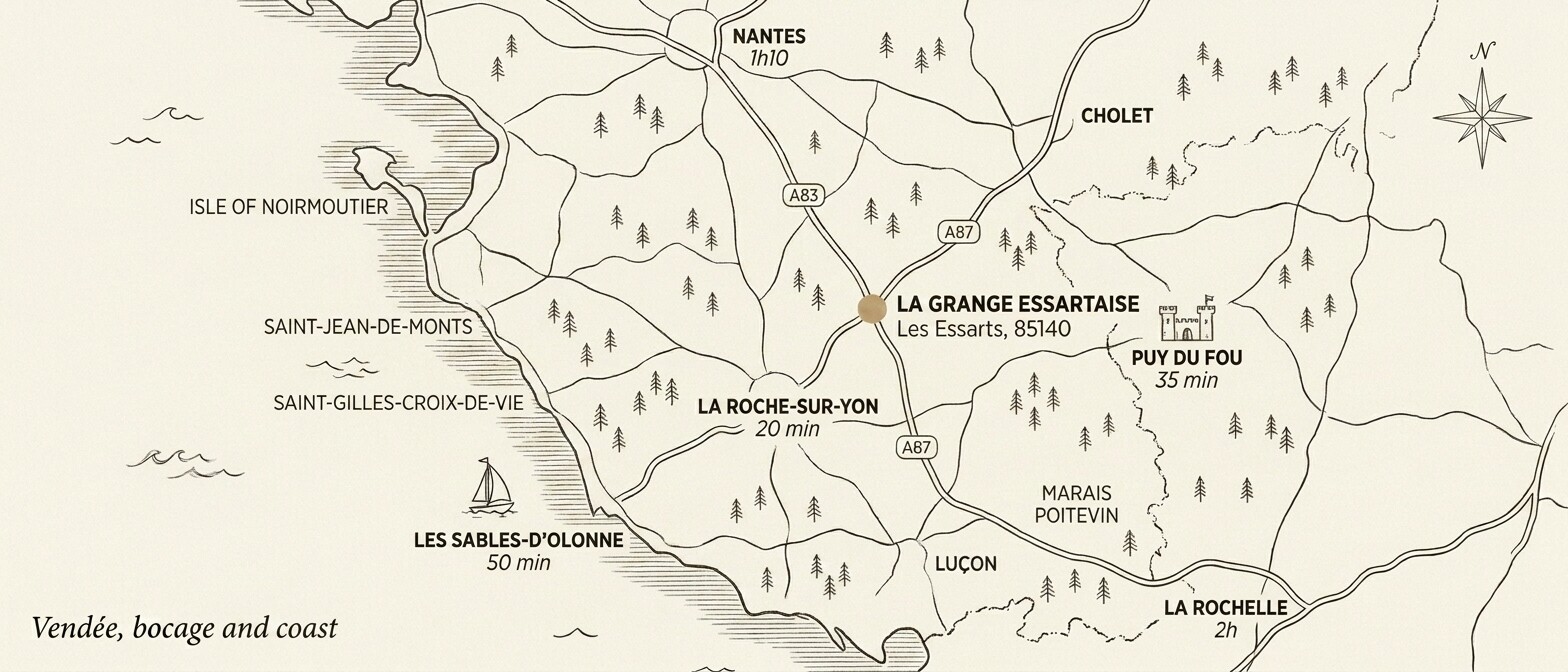 Stylised map of the Vendée, Les Essarts at the heart of the bocage, 35 min from Puy du Fou
